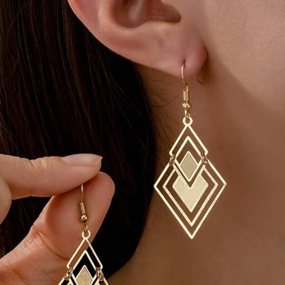 Geometric Layered Diamond Drop Earrings - Picture 1 of 3